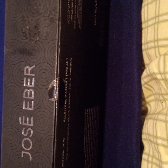 Nwot JOSE EBER flat iron - Picture 8 of 8